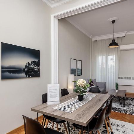 C.4 Red Rose #Colony_Central_Apartment Thessaloníki Ngoại thất bức ảnh