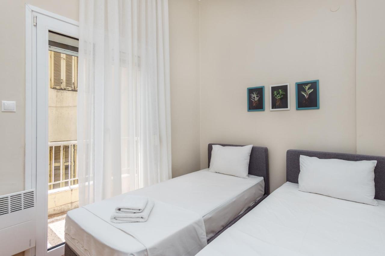 C.4 Red Rose #Colony_Central_Apartment Thessaloníki Ngoại thất bức ảnh